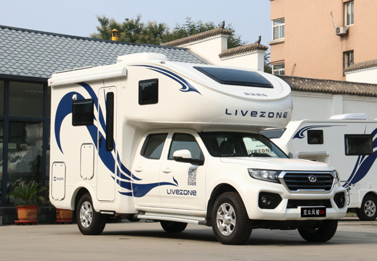 選這輛房車，只為更多山花爛漫