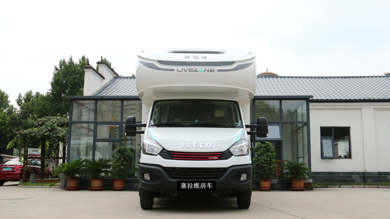 皮卡房車和依維柯房車你會選哪種？