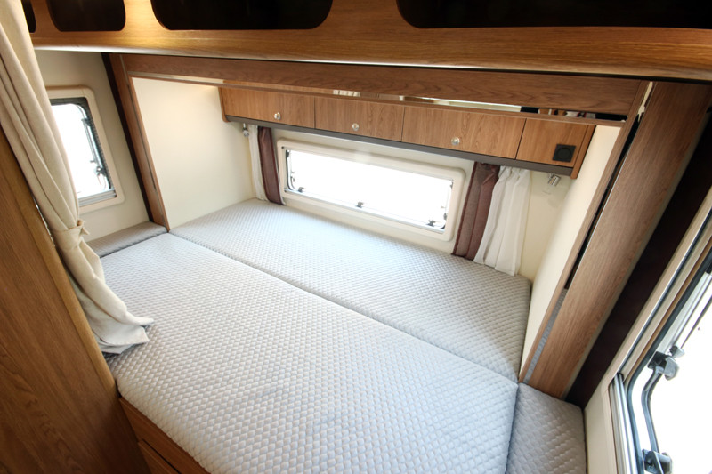 依維柯房車和皮卡房車到底怎么選？