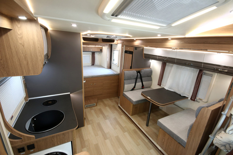 依維柯房車和皮卡房車到底怎么選？