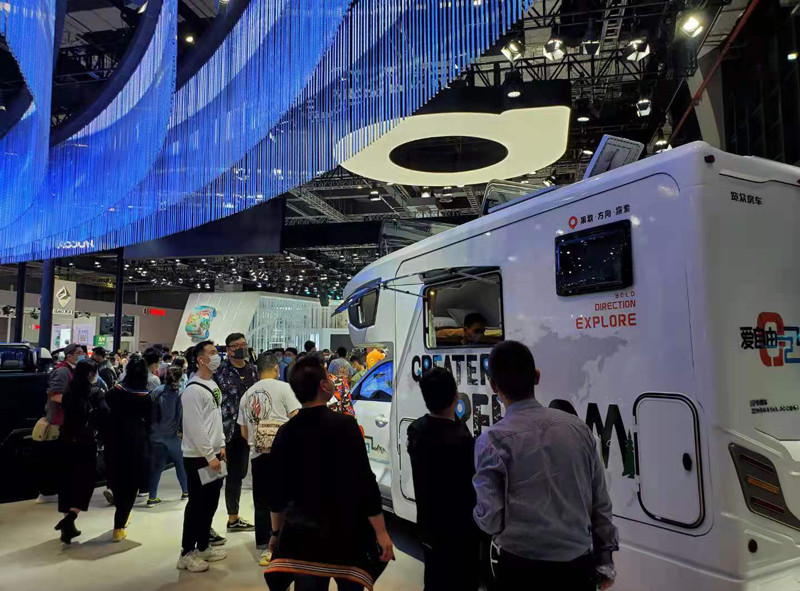 覽眾自由炮登陸上海汽車展長城展臺 覽眾自由炮登陸上海汽車展長城展臺