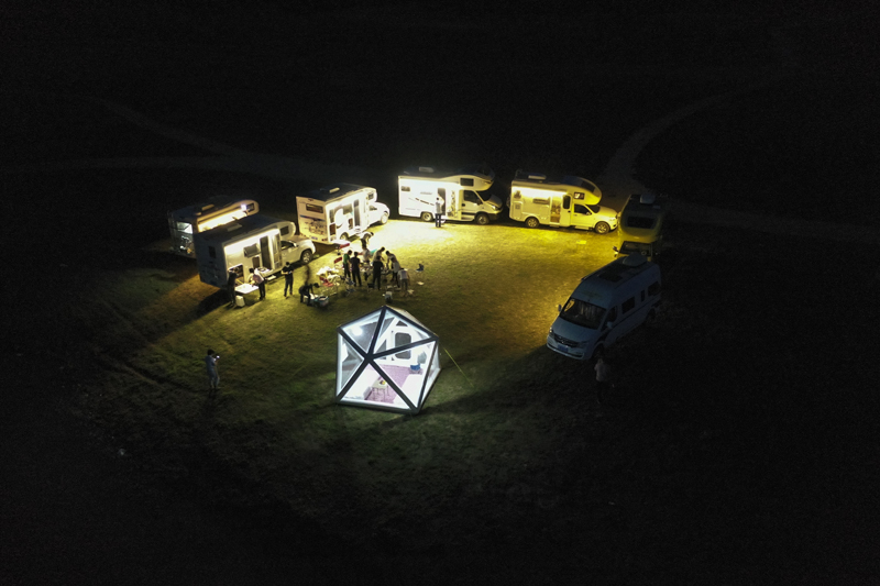 房車旅行的誘惑，你還有多久到達