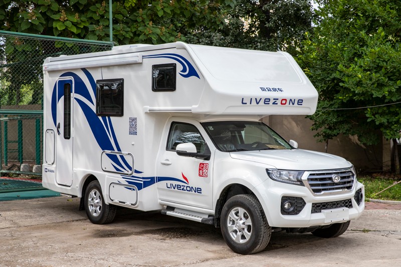 有四驅才是王道，這兩款國產房車可選