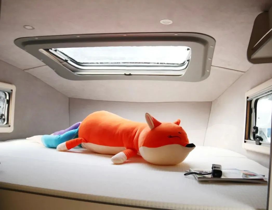 8月12日,相約武漢!顏值、動力、空間都滿意的皮卡房車來了! 8月12日,相約武漢!顏值、動力、空間都滿意的皮卡房車來了!