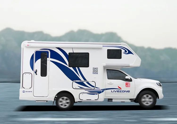 8月12日,相約武漢!顏值、動力、空間都滿意的皮卡房車來了! 8月12日,相約武漢!顏值、動力、空間都滿意的皮卡房車來了!